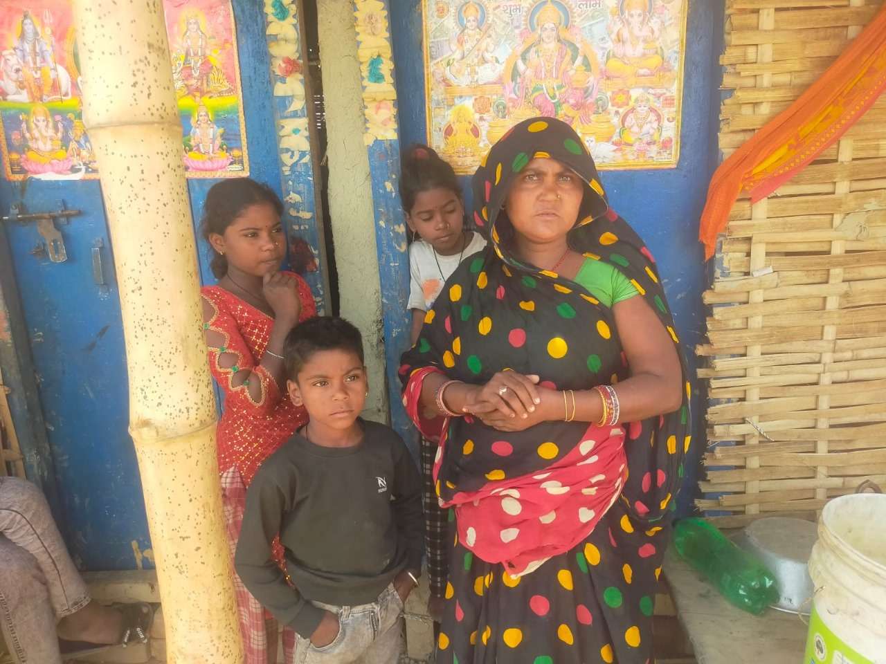 महायज्ञ गर्ने भन्दै दलित डोमको घर भत्काइयो, अछुतको बहानामा माटो खनेर फालियो
