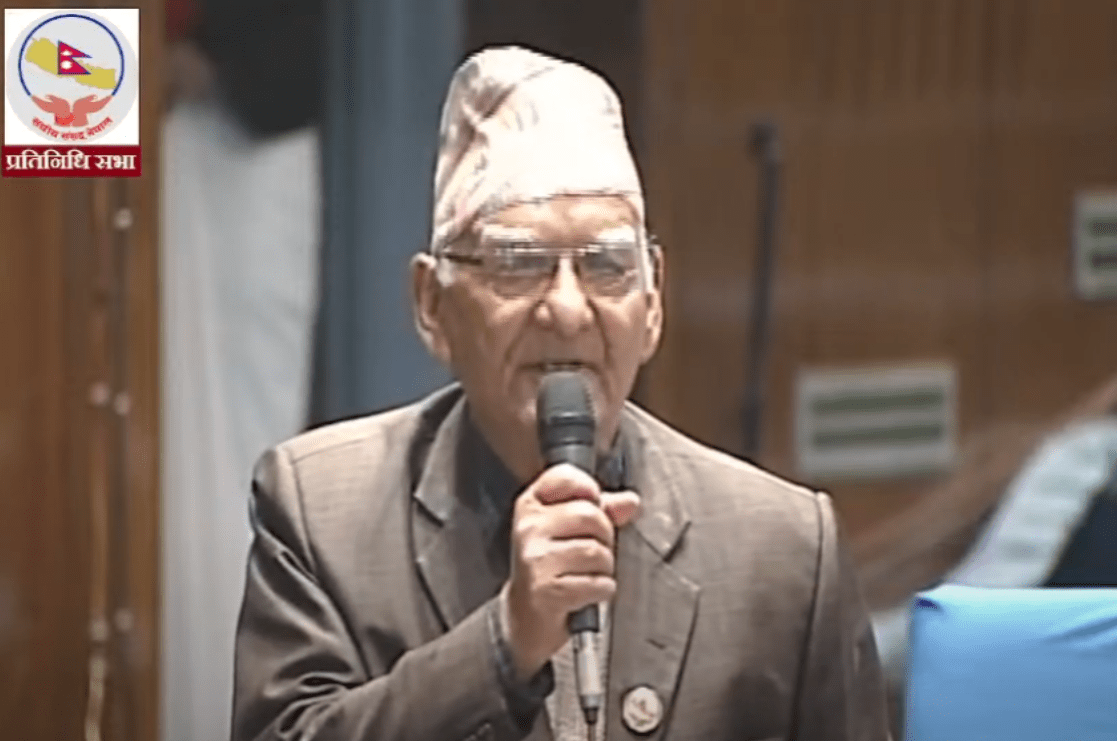 स्याल बौलायो भने सहरतिर पस्छ रे, सरकारको पारा त्यस्तै छ : चित्रबहादुर केसी