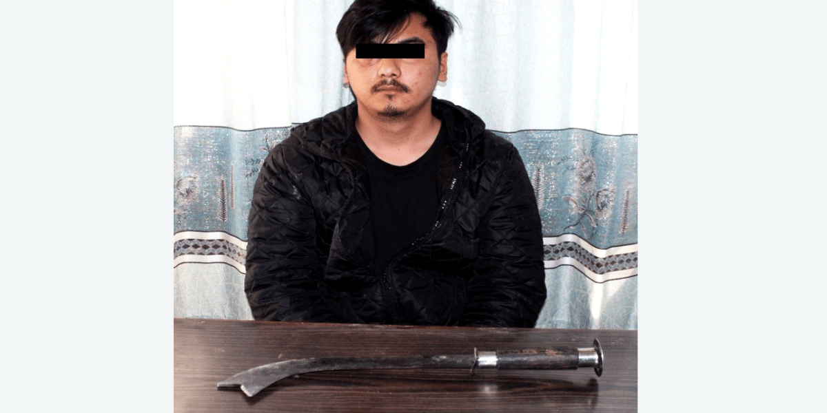 पोखरामा खुँडा हानेर भागेका युवा खुँडासहित पक्राउ