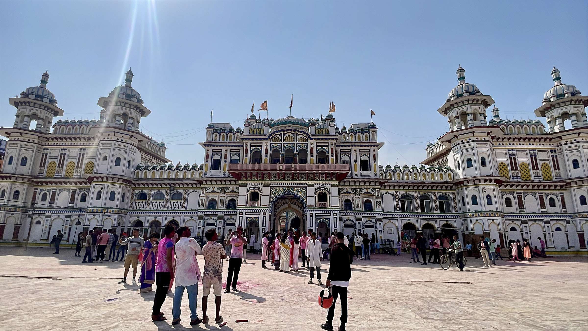 जनकपुरमा उल्लासपूर्वक मनाइयो होली