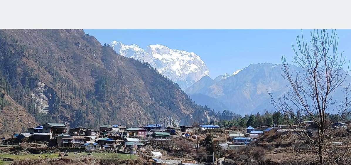 हिमपात हुँदा मनाङका किसान हर्षित