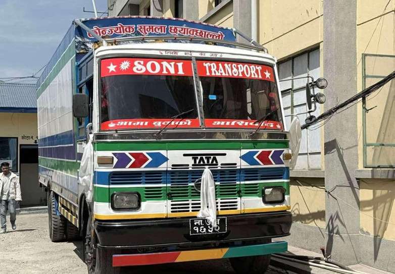करोडौं रकमसहित समाातिएका लामा सुन तस्करीमा पाँच वर्ष जेल बसेर छुटेका थिए