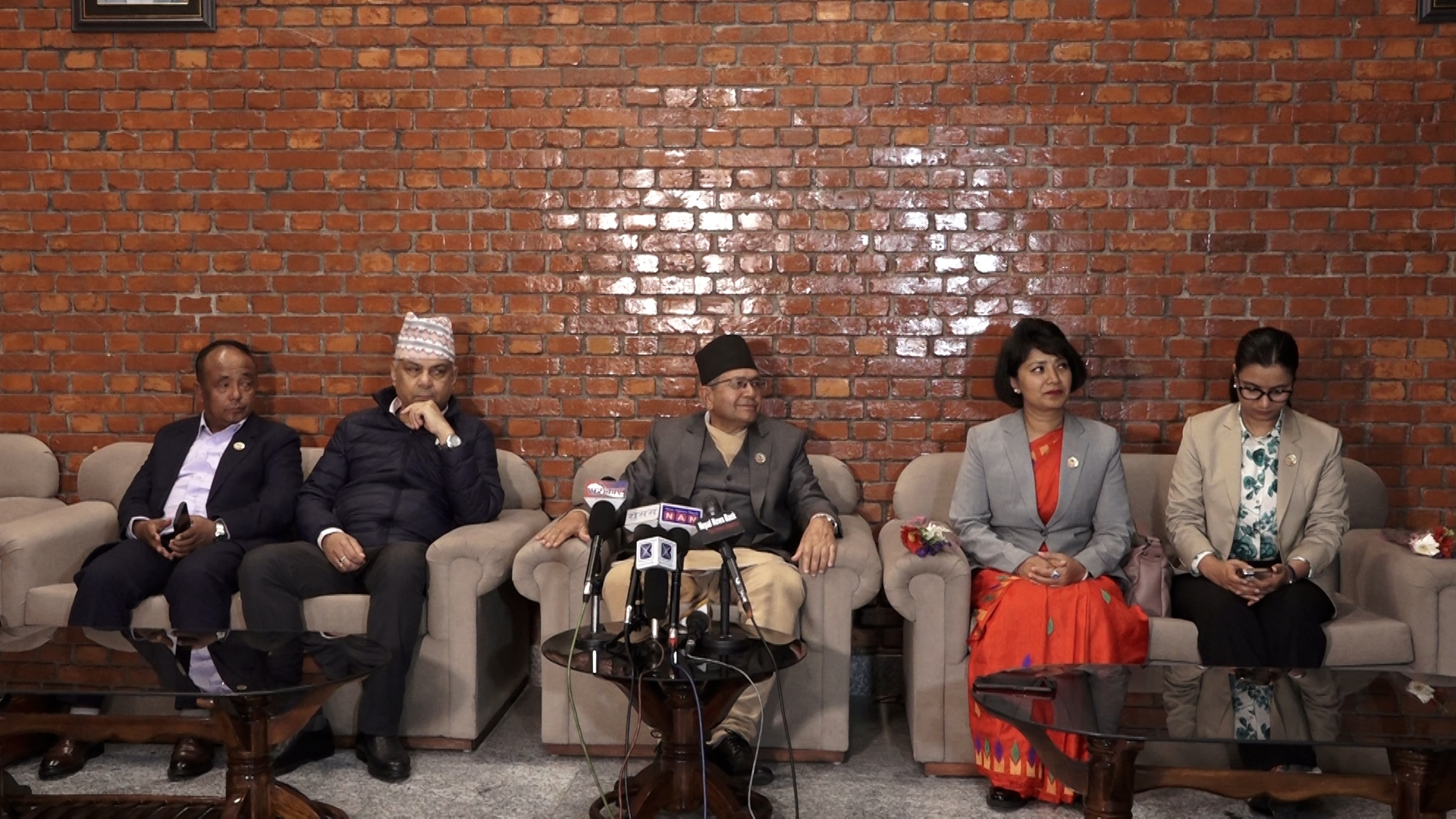 उज्वेकिस्तान गएको सभामुख घिमिरे नेतृत्वको टोली स्वदेश फिर्ता