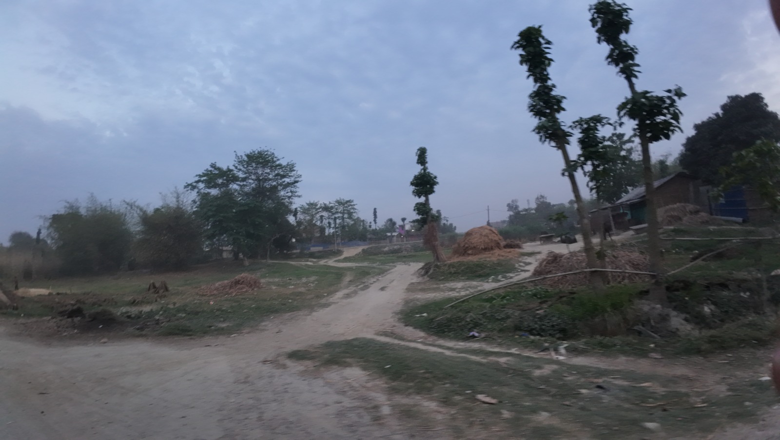 विराटनगरबाट भारत पुग्दै नेपाली नदीजन्य पदार्थ, जनप्रतिनिधिदेखि सशस्त्रसम्मको मिलेमतोको आशंका
